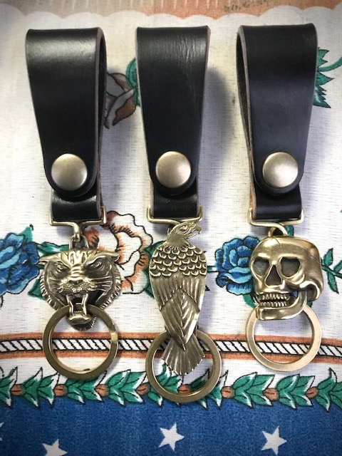 レザーキーホルダー　アクセサリー　おススメ